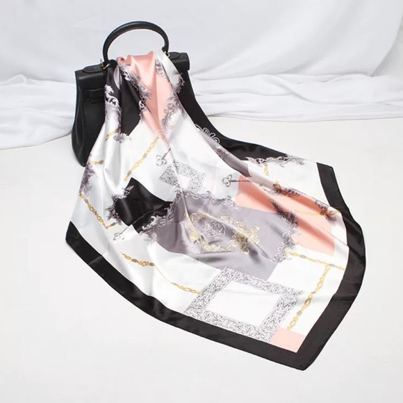 Large square head and neck scarf 🧣. ( brand new) - Picture 2 of 6